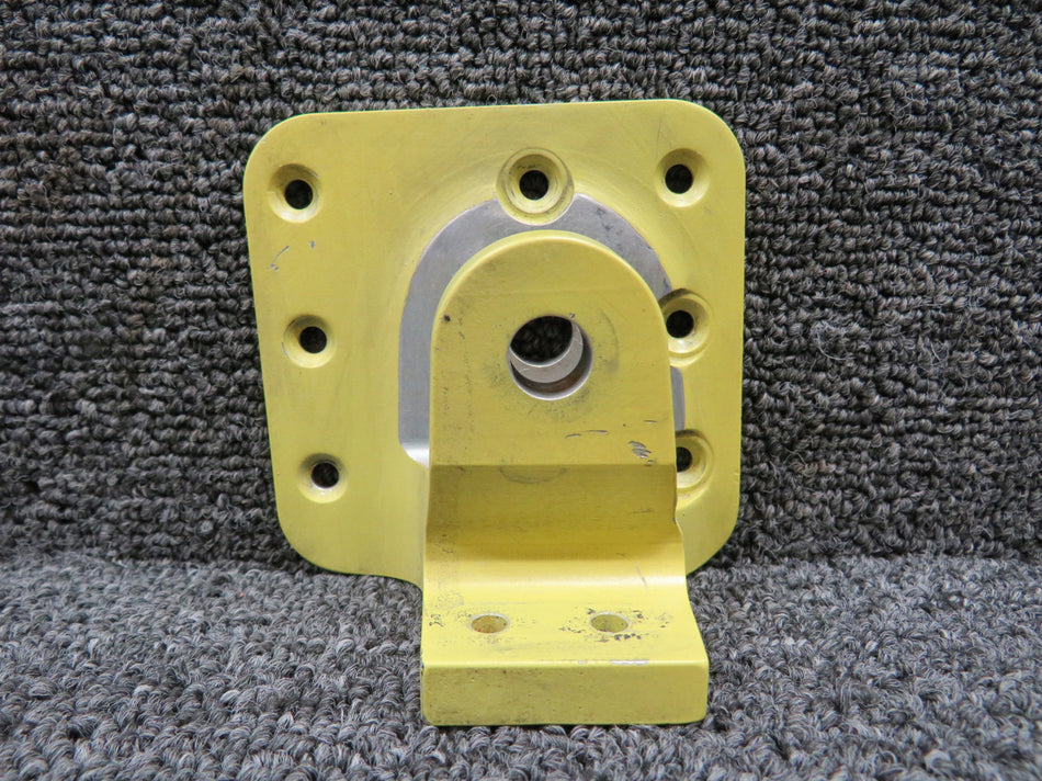 6613056-1 (FSO: 6613056-3) Cessna Citation S550 Nose Gear Trunnion Support LH