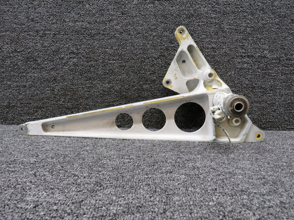 6565036-11 Cessna Citation S550 Inboard Outer Flap Bellcrank Assembly LH