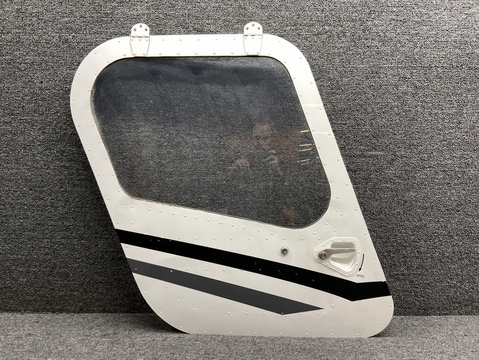 0911905-36 (Use: 0911905-40) Cessna 162 Cabin Door Structure RH