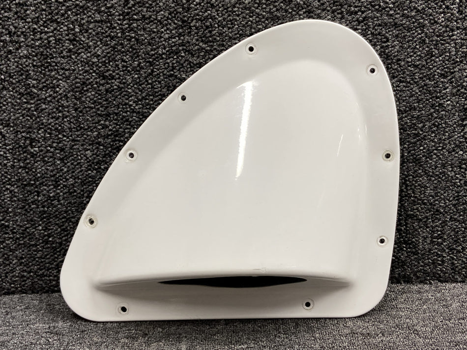 9909000-18 (Use: 9909000-44) Cessna 162 Upper Wing Strut Fairing RH