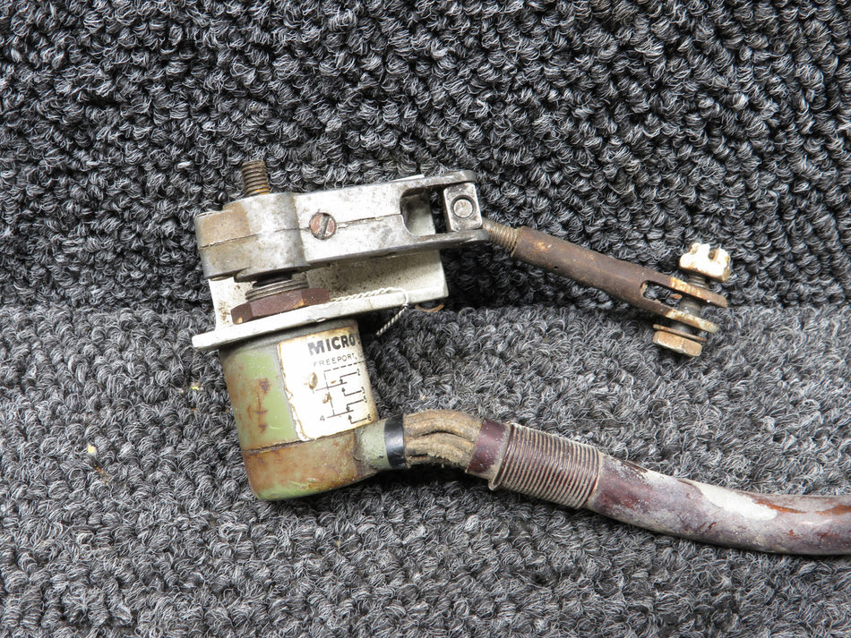 444EN1-12 Micro Switch Landing Gear Limit Switch