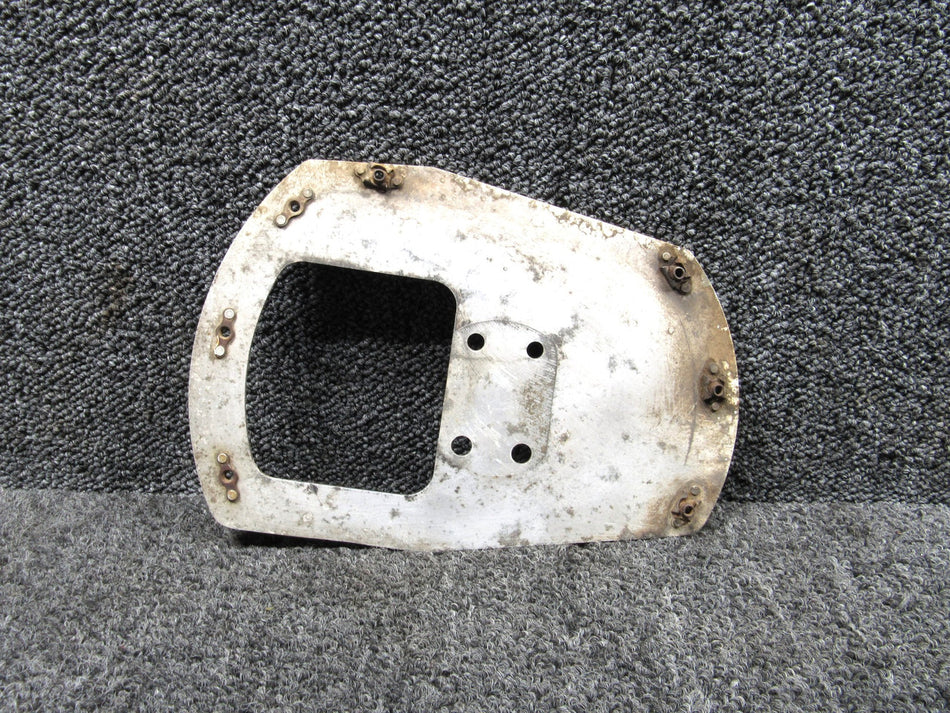 0741046-7 Cessna 182N Mounting Plate LH