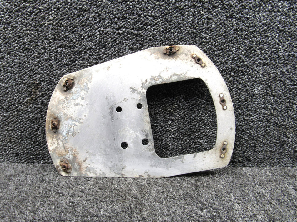 0741046-8 Cessna 182N Mounting Plate RH