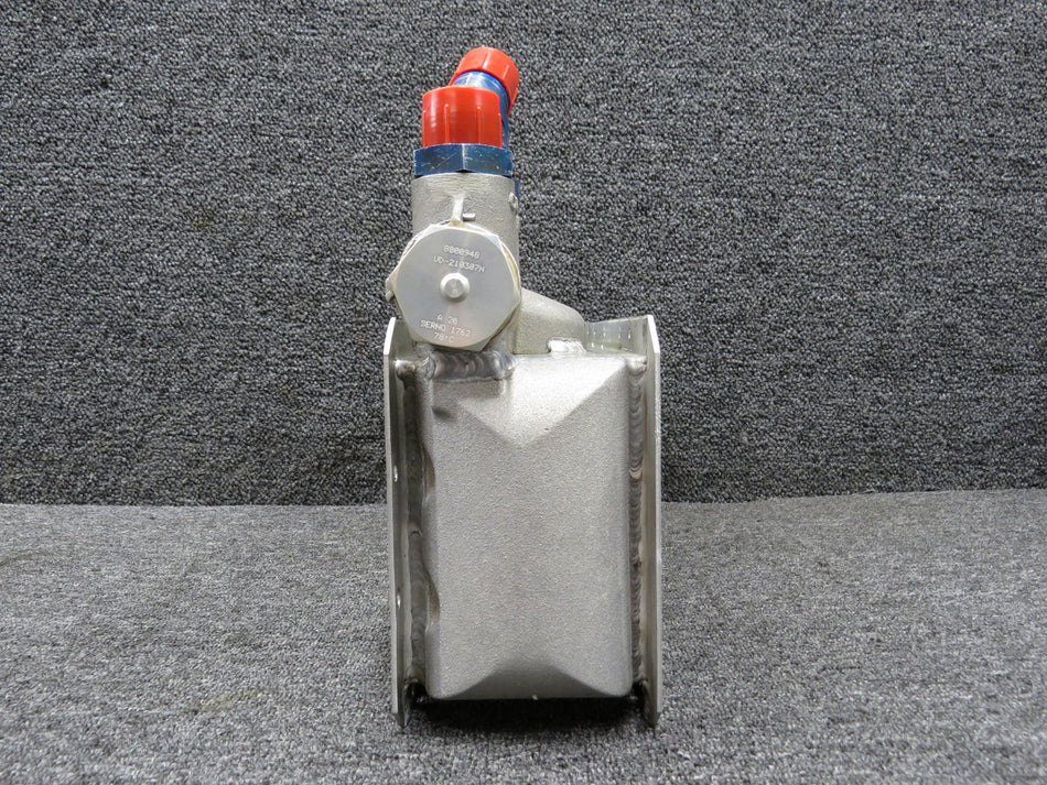 8000950 (Alt: 8537831) Aero-Classics Oil Cooler Assembly