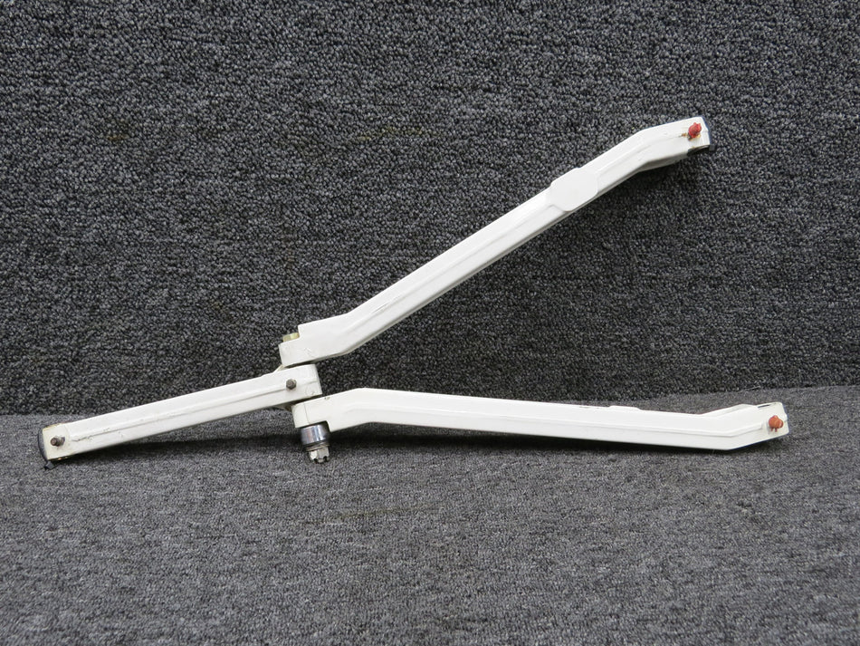 40317-000, 40335-000, 40336-000 Piper PA-31T Nose Gear Drag Brace Link Assembly