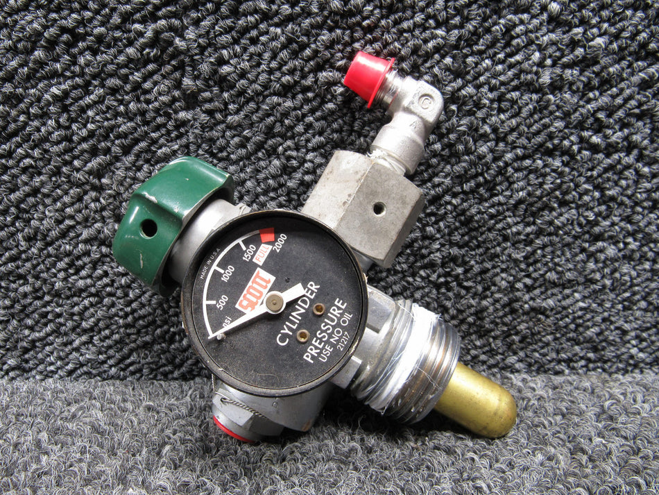 10850-12 Scott Oxygen Regulator Valve Assembly with Pressure Gauge