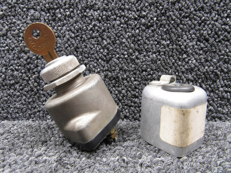 10-51104-6 Cessna Ignition Switch Assembly with Key and Dust Cap