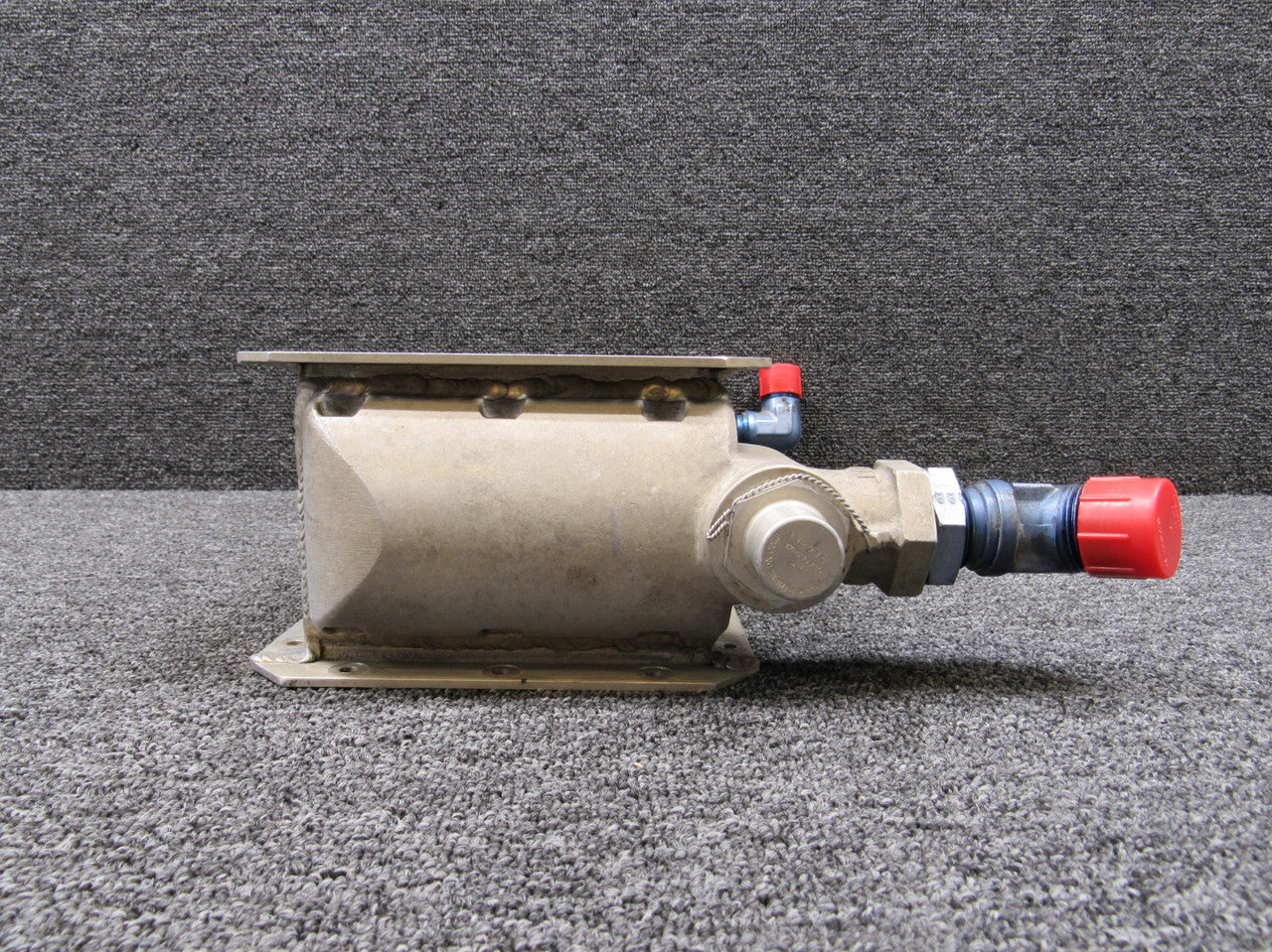 【aoページ】 50-389048-3 Beechcraft King Air C90 Oil Cooler Assembly – BAS Part