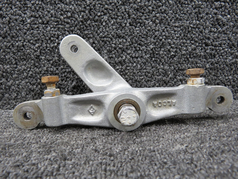 751-399 Piper PA-23-150 Aileron Bellcrank Assembly LH