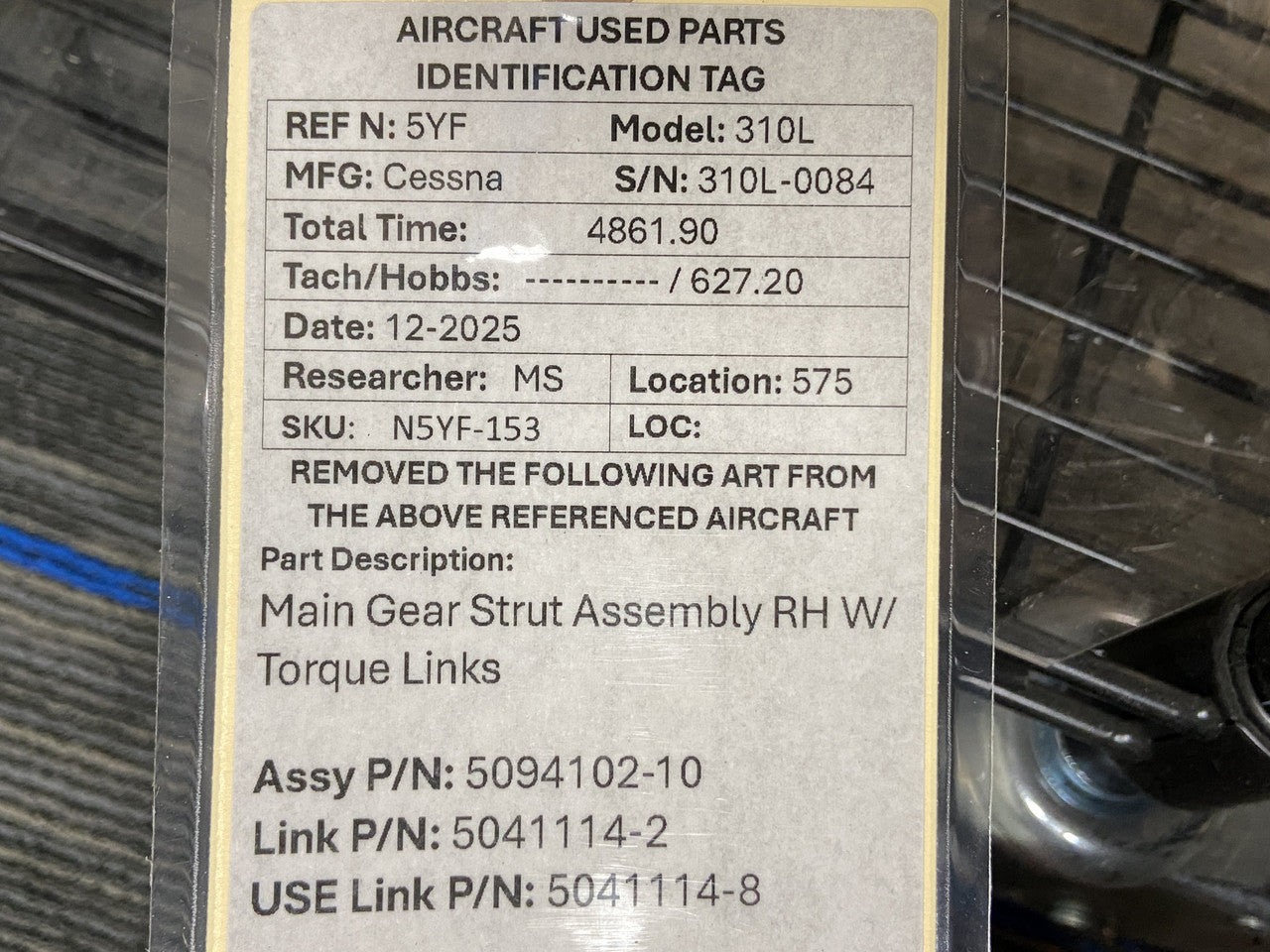 5094102-10, 5041114-8 Cessna 310L Main Gear Strut Assembly RH