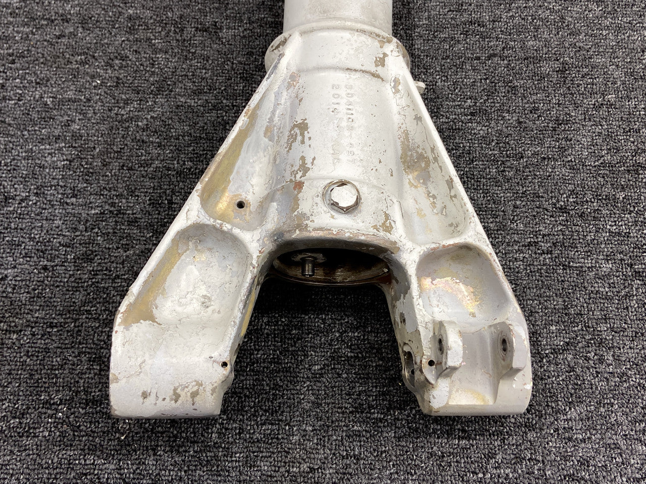 5094102-10, 5041114-8 Cessna 310L Main Gear Strut Assembly RH