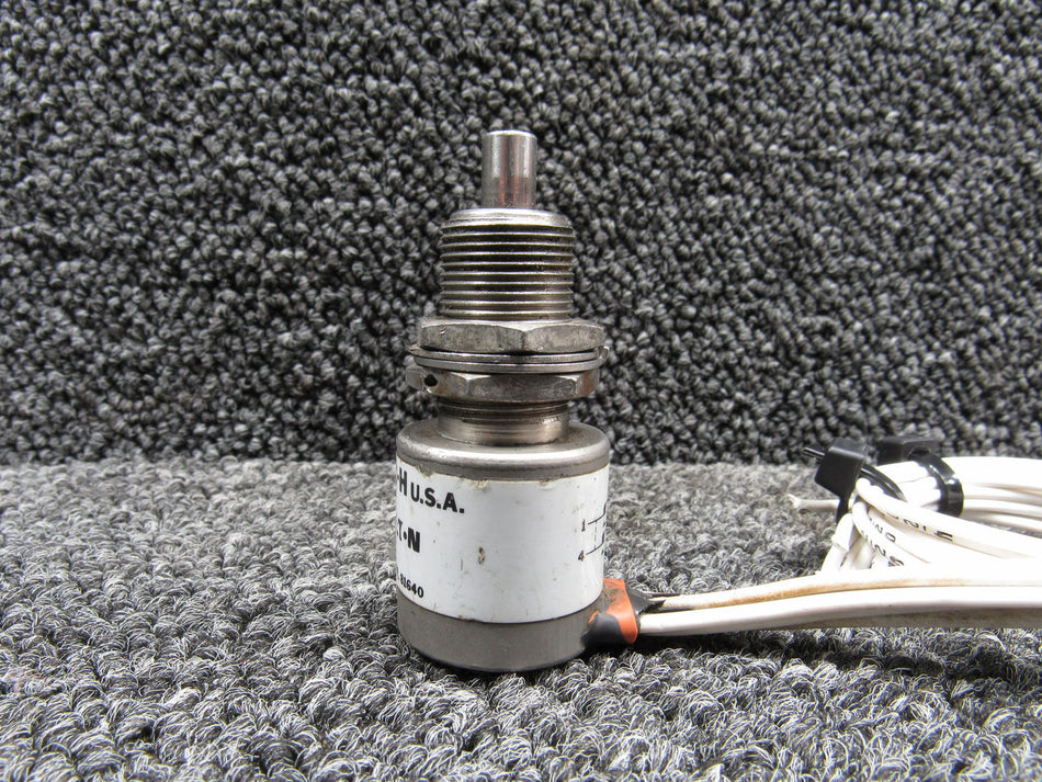 H11-1168 (Alt: 100-381006-1) Eaton Micro Limit Switch
