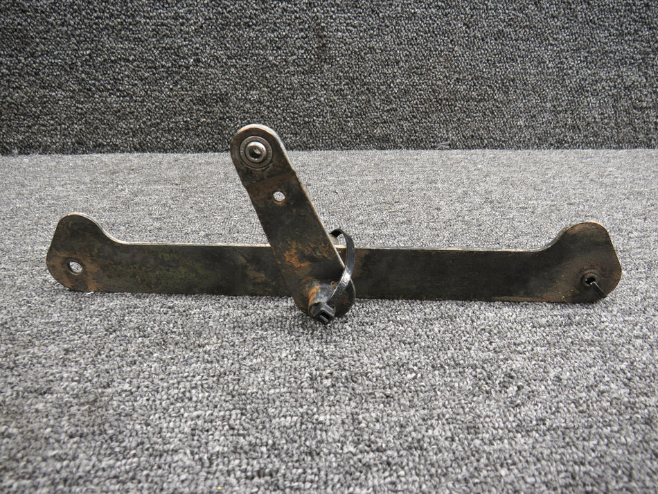 35473-000 Piper PA28-151 Aileron Bellcrank Assembly LH
