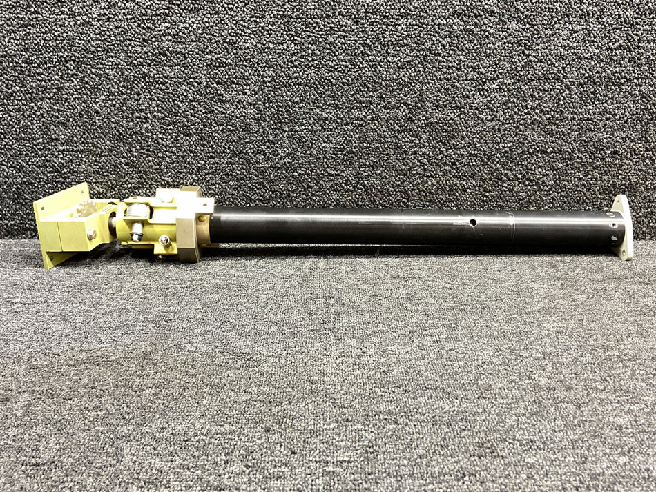 36-524097-17 (Use: 36-524097-25) Beech A36 Pilot Control Column with Accessories