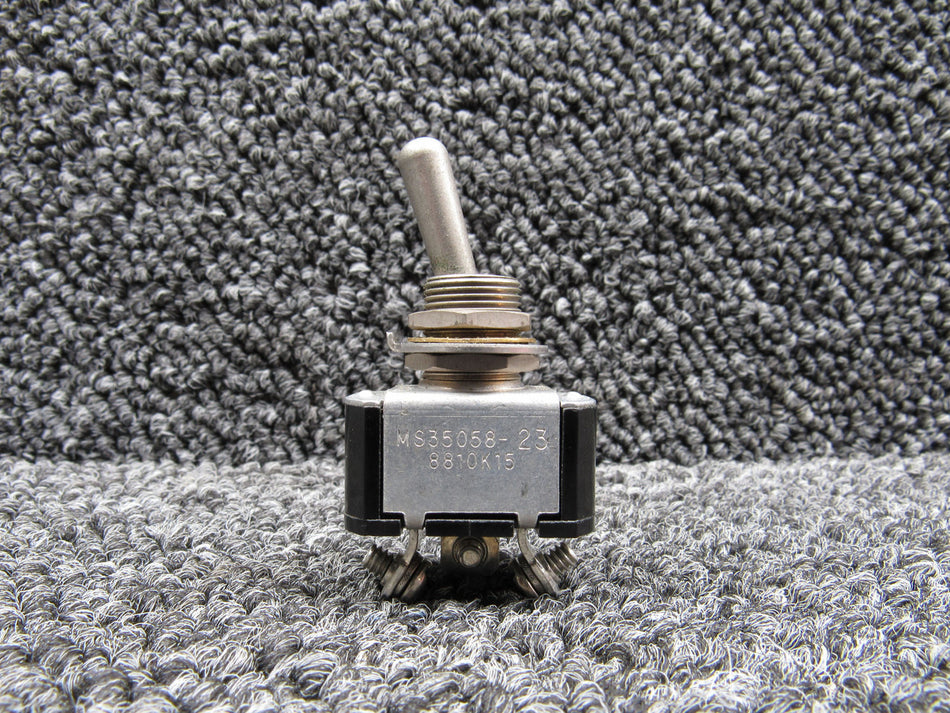 MS35058-23 (Alt: 8810K15) Cutler-Hammer Maintained Toggle Switch Assembly