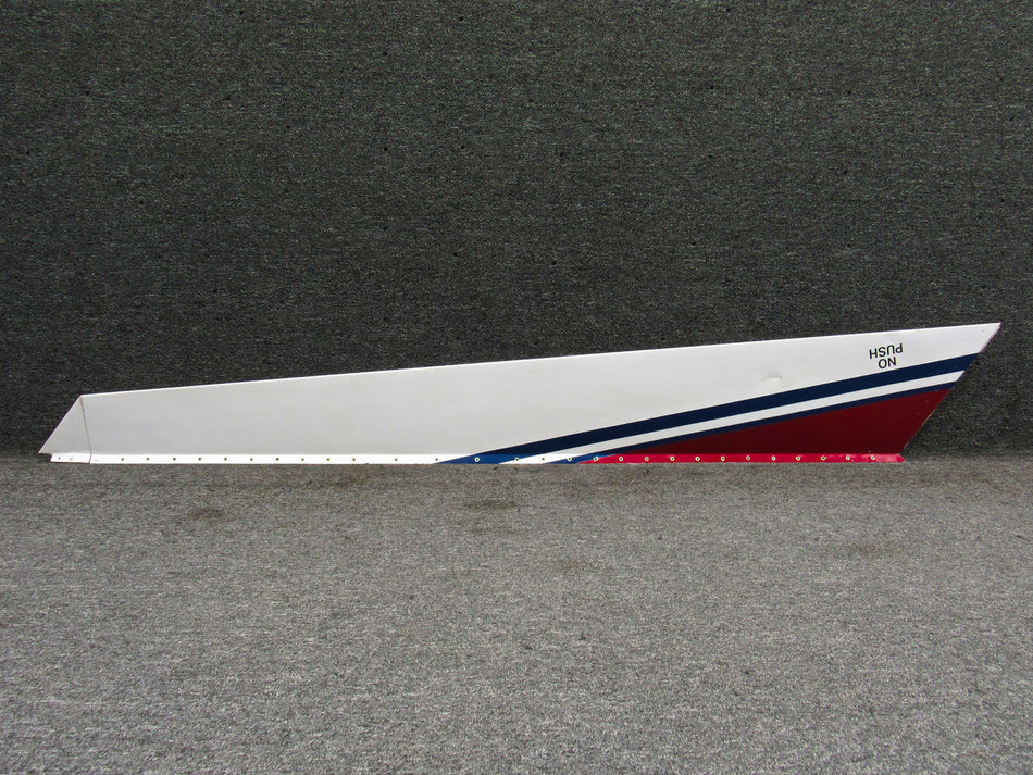 81-3402-2 Beechcraft KA-E90 Ventral Fin Fwd RH