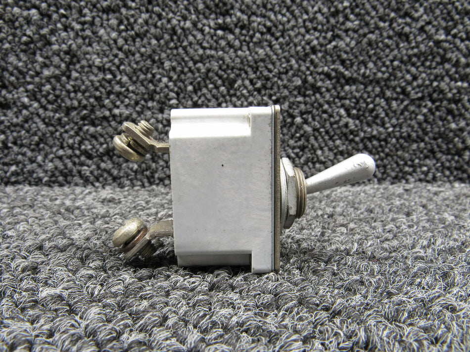 D7270-5-20 Klixon Toggle Switch (20A)