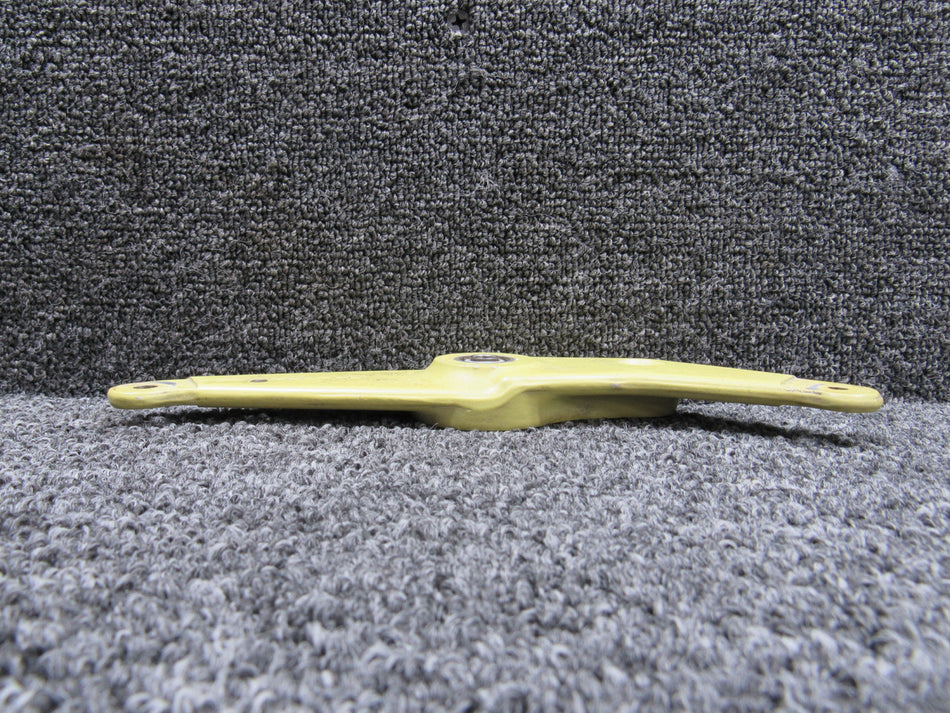 5565626-1 (Cast: 5565626-491) Cessna Citation 560 V Nose Gear Steering Bellcrank
