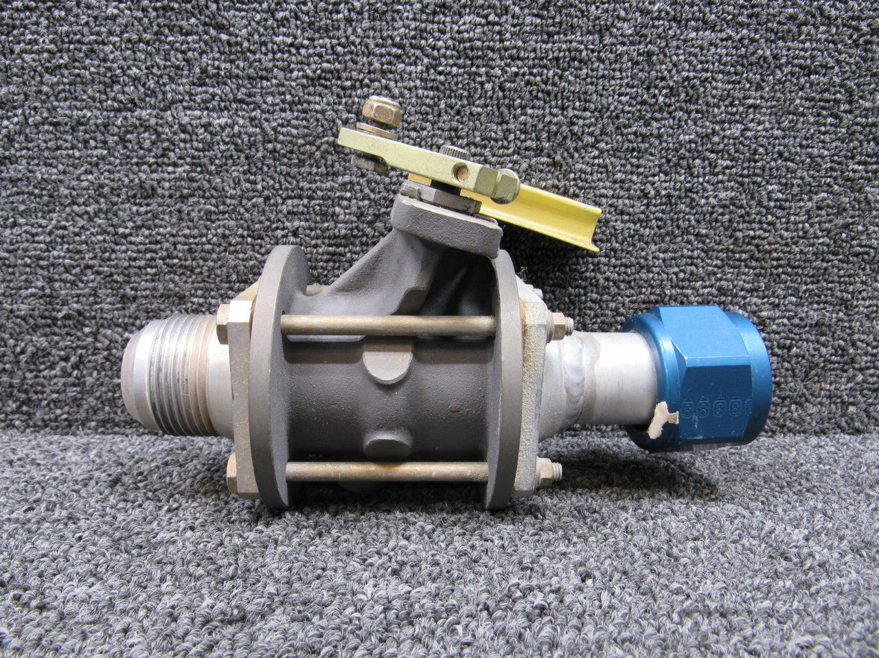 6214528-12 Cessna Citation 560 V Windshield Anti-Ice Valve with