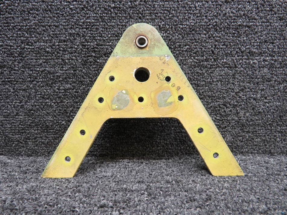 5533125-30 Cessna Citation 560 V Rudder Bearing Plate