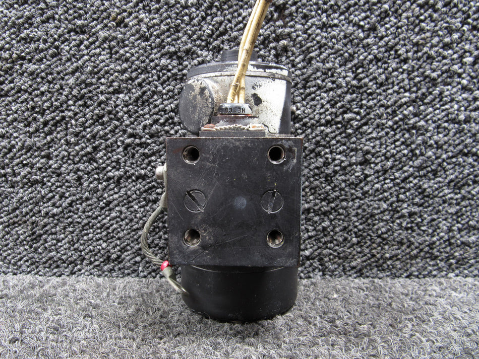 XW2115-M1 Alco Control Windshield Wiper Motor (Volts: 27, Amps: 5.2)