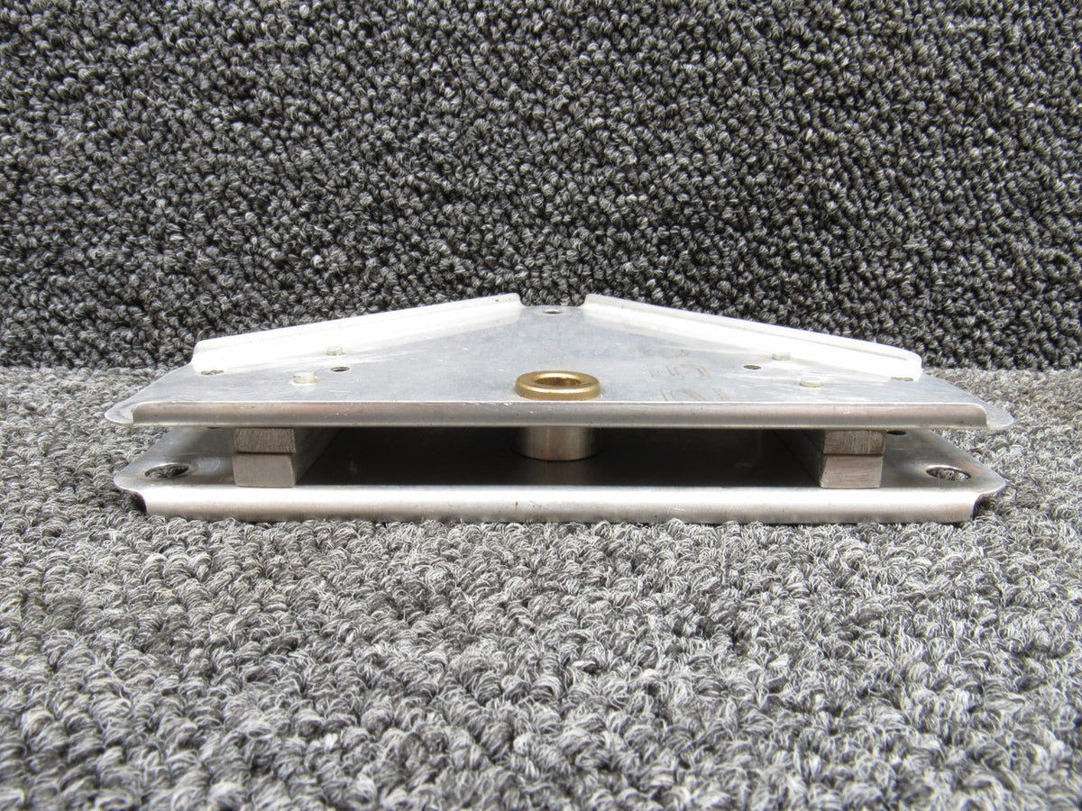 MO011626RM-04MB