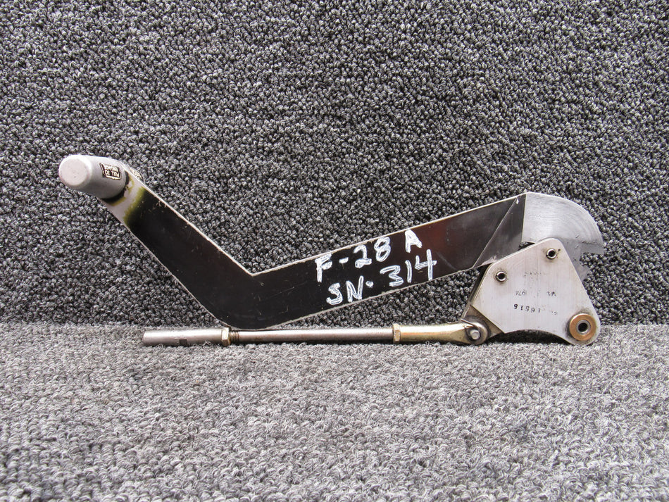 28-16523-1, 28-16515-1 Enstrom Lever and Bellcrank Assembly