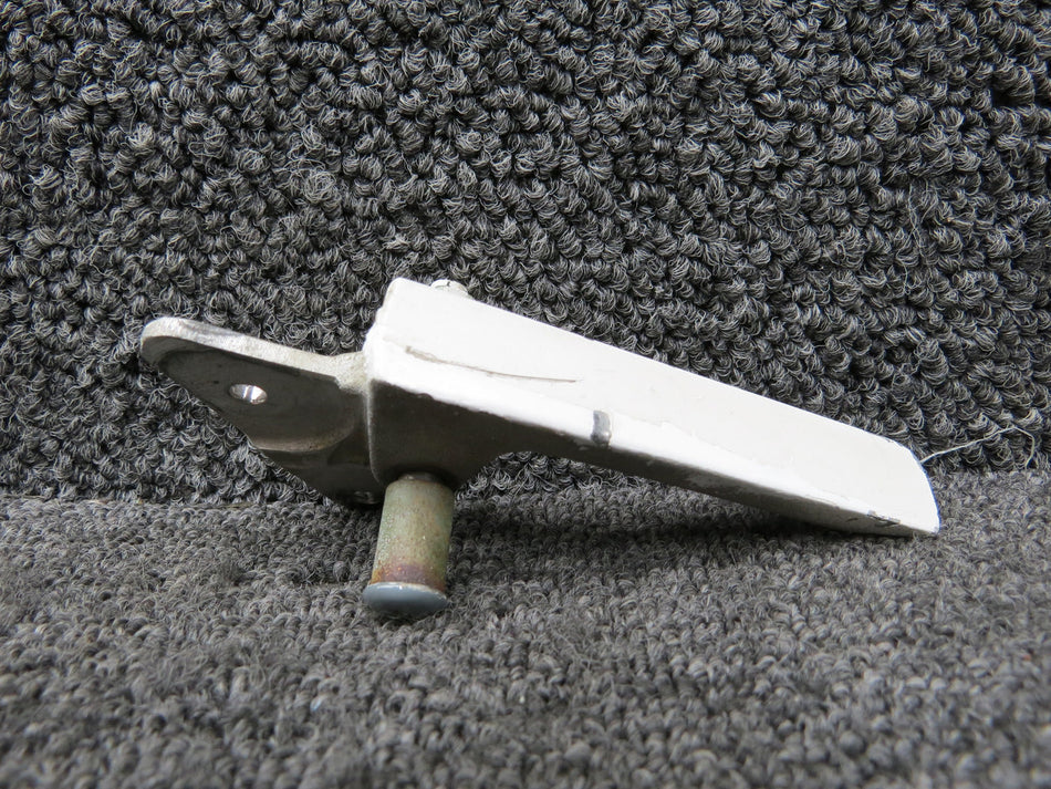 68976-000 Piper PA-34-200T Aft Cargo Door Latch Assembly