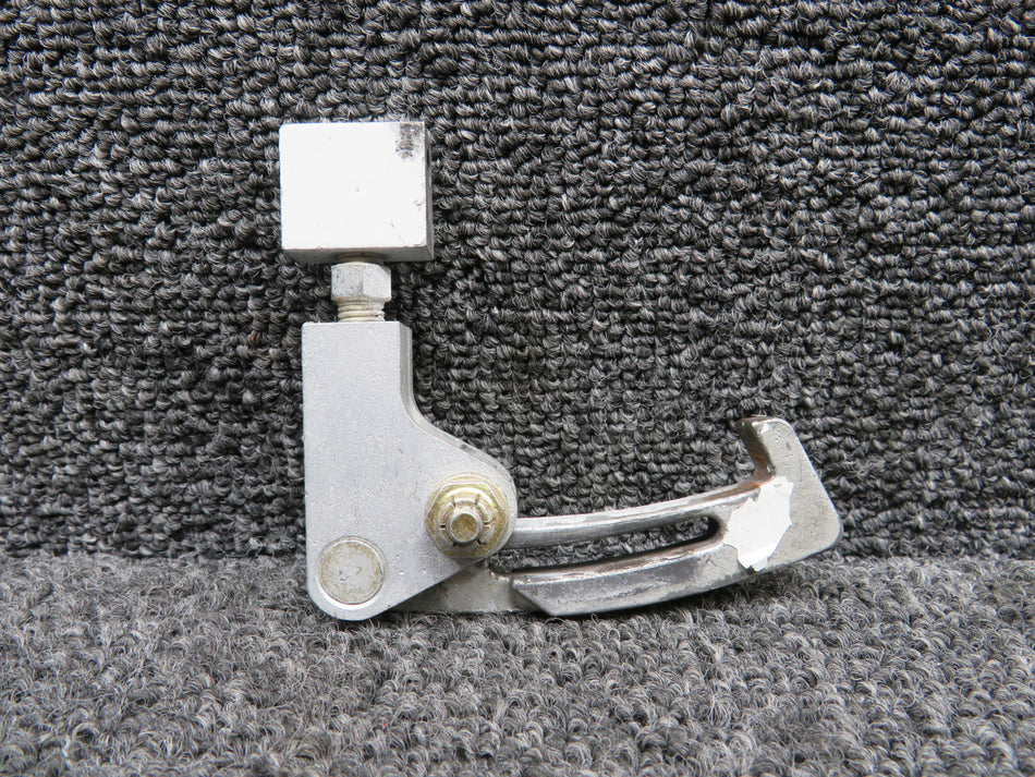 1211838-1, 1211675-6 Cessna T207 Lower Door Latch with Clevis and Block