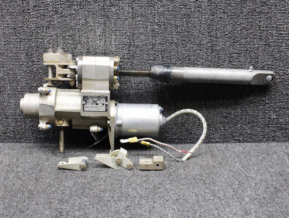 R5329M12 (Alt: 880037-505) Plessey Electro-Mech Linear Actuator Assy (12V, 20A)