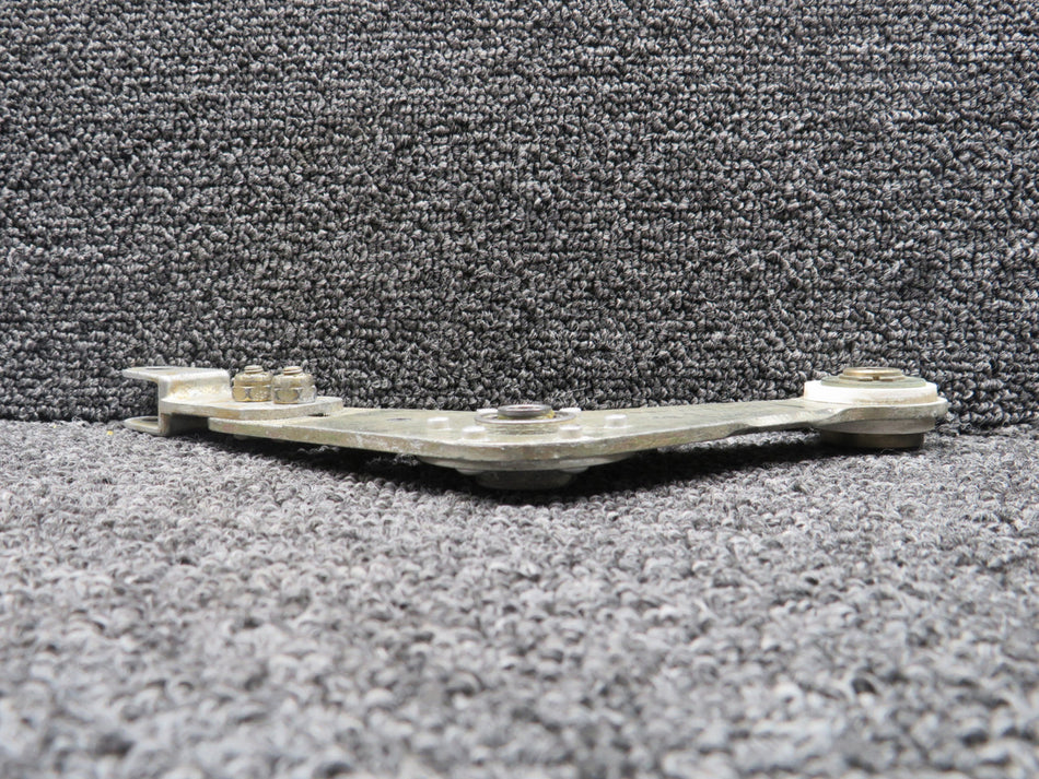 5560001-4 Cessna Citation 501 Throttle Bellcrank RH