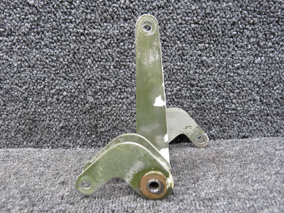 82905-010 Piper PA-46-310P Flap Drive Bellcrank LH