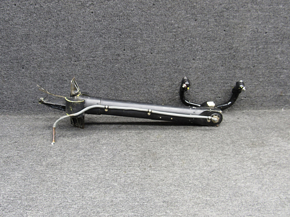 533528-501, 533003-48 IAI 1124 Co-Pilot Wheel Control Yoke and Column Assembly