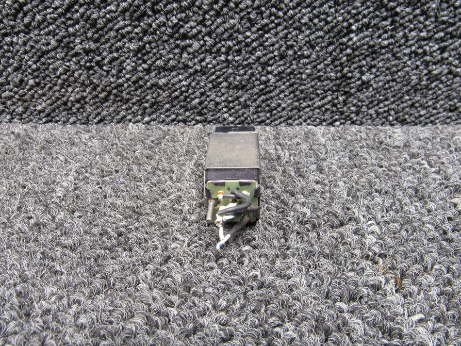 12522 (Alt: 44S001-41) Staco Switch Indicator Switch (GA, NCS DR)