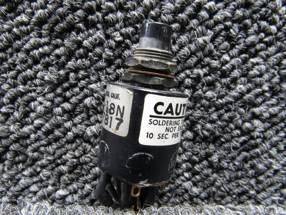 12522 (Alt: 30271-18N) Staco Switch Push Switch
