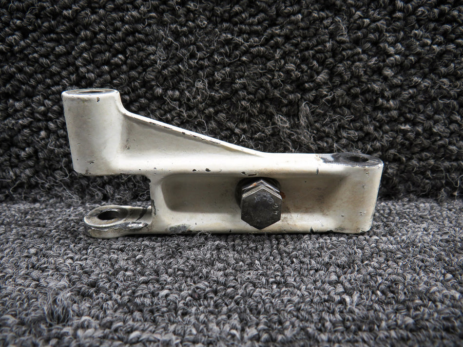 35-825173 Beechcraft A36 Nose Gear Link Assembly