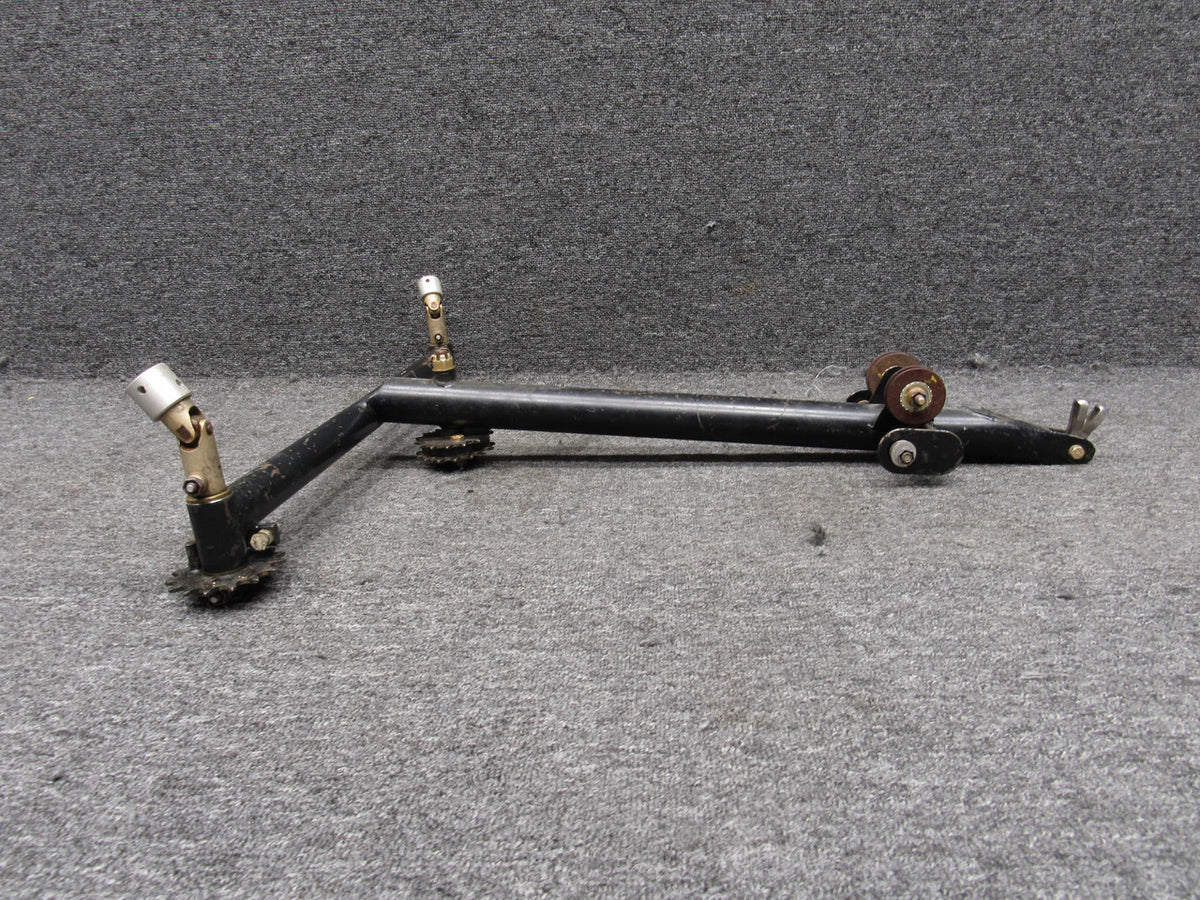 MO050426EC-27AS
