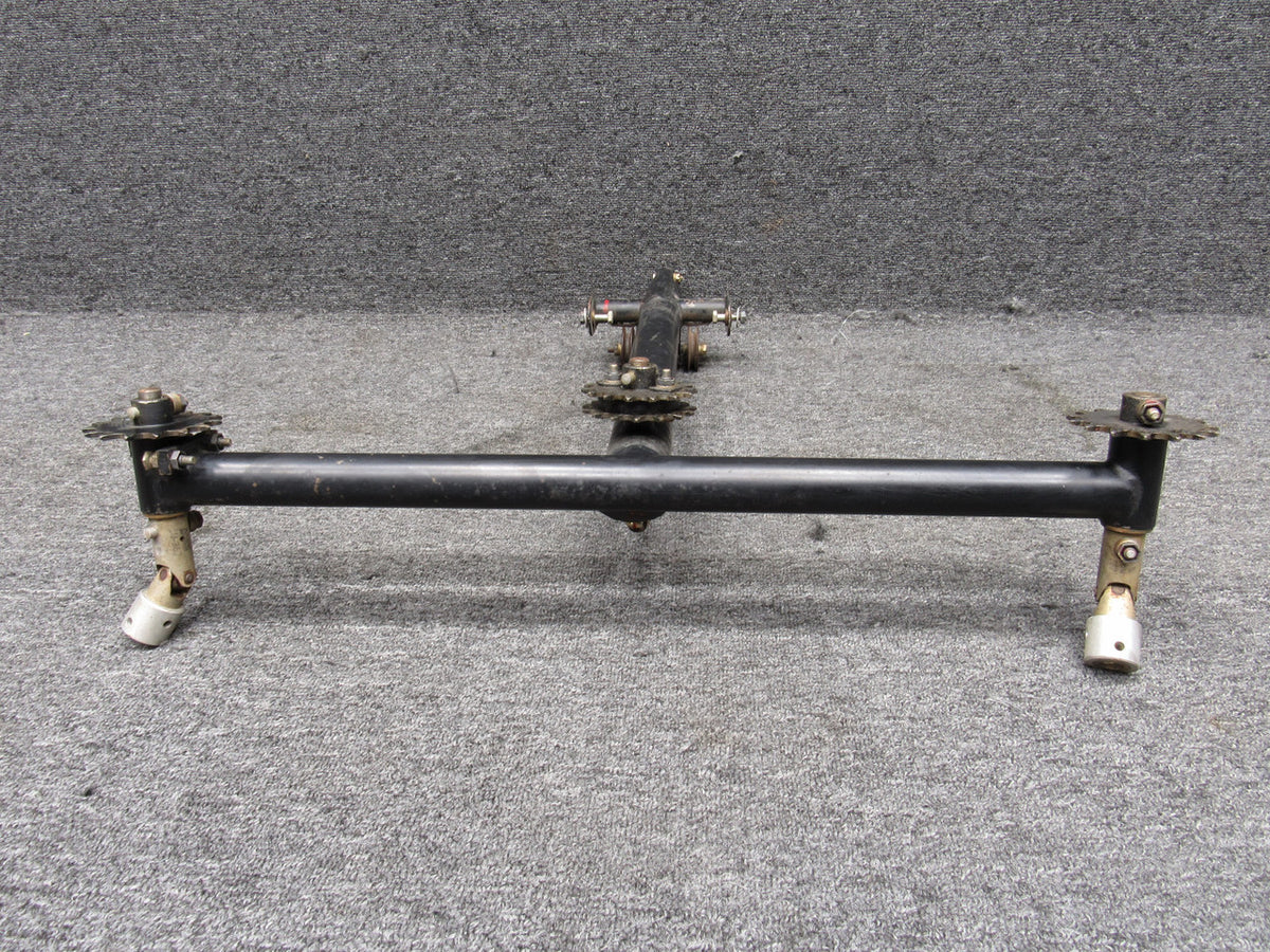 MO050426EC-27AS