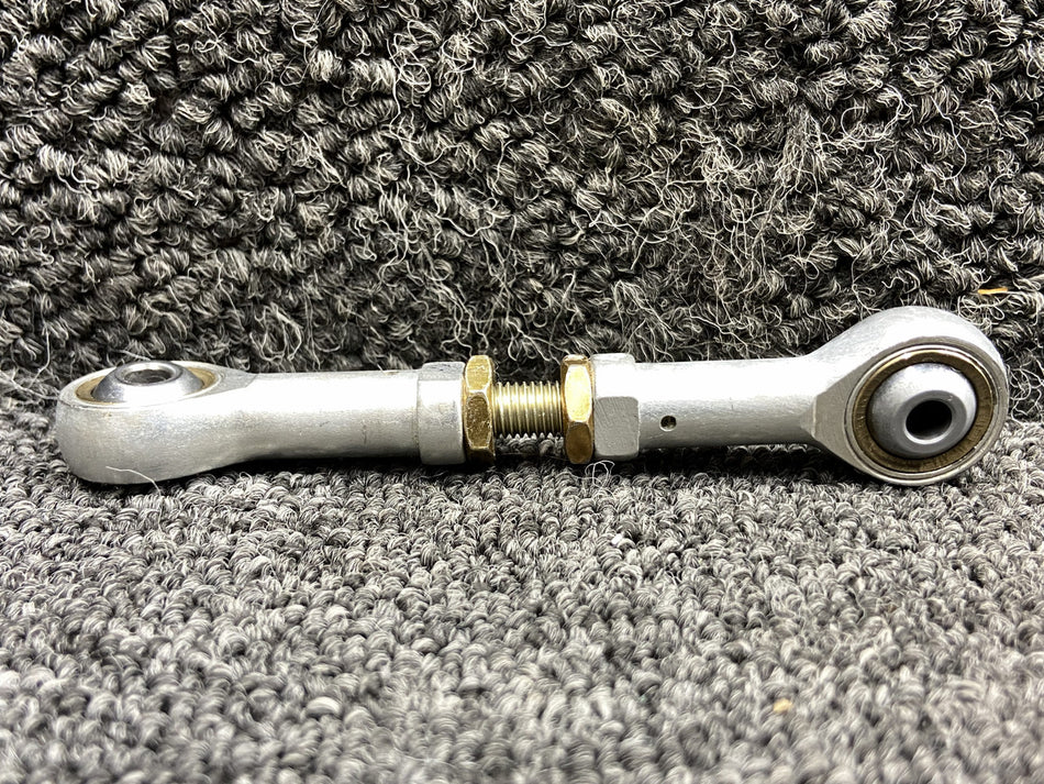 0743608-1 Cessna 182T Nose Gear Steering Control Rod RH