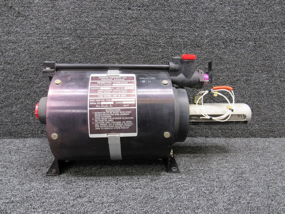 7140-150-3 (Alt: 9912052-3) Pneu Draulics Hydraulic Reservoir