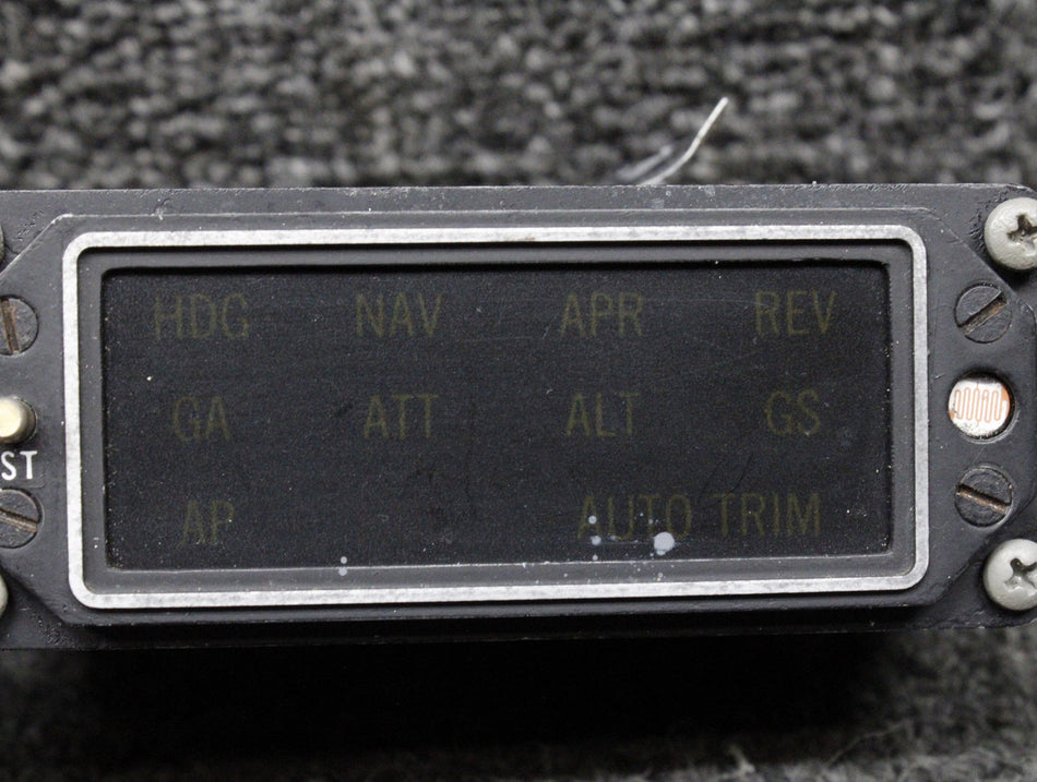 1C774 Edo-Aire Mitchell Mode Annunciator Panel (Volts: 14)