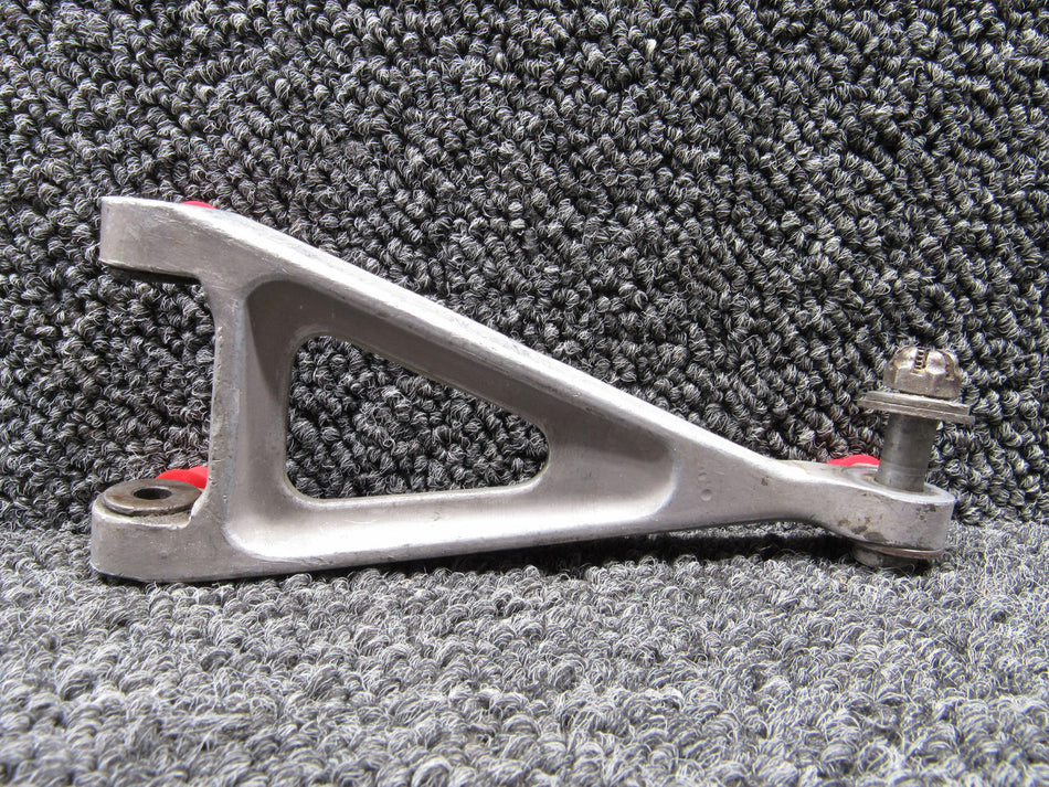 35-825060 (Cast: 35-825061) Beechcraft MLG Upper Torque Link Assembly