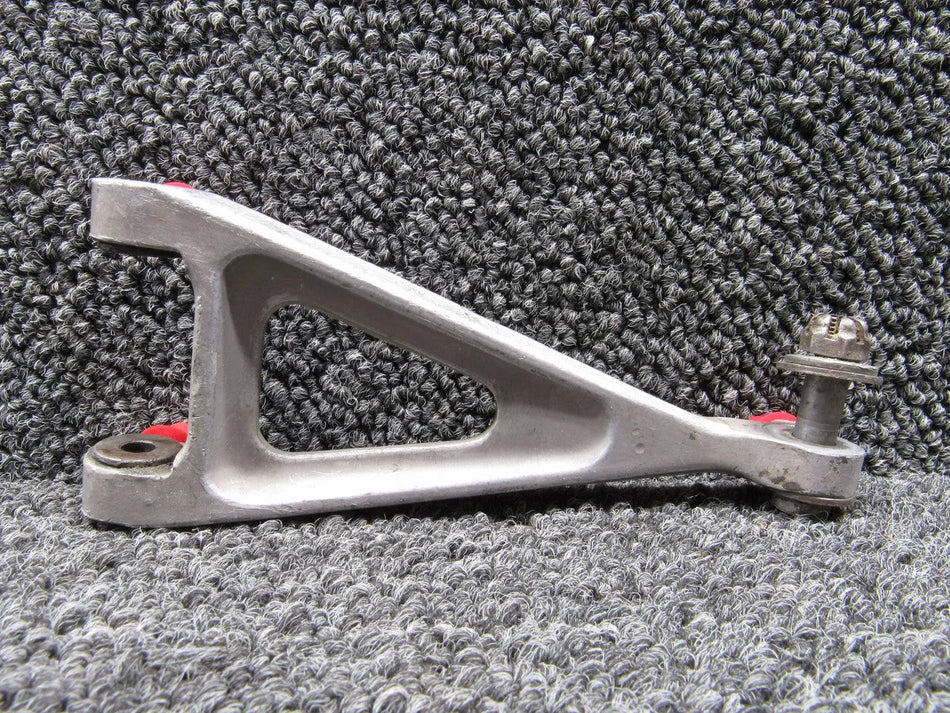 35-825060 (Cast: 35-825061) Beechcraft MLG Upper Torque Link Assembly