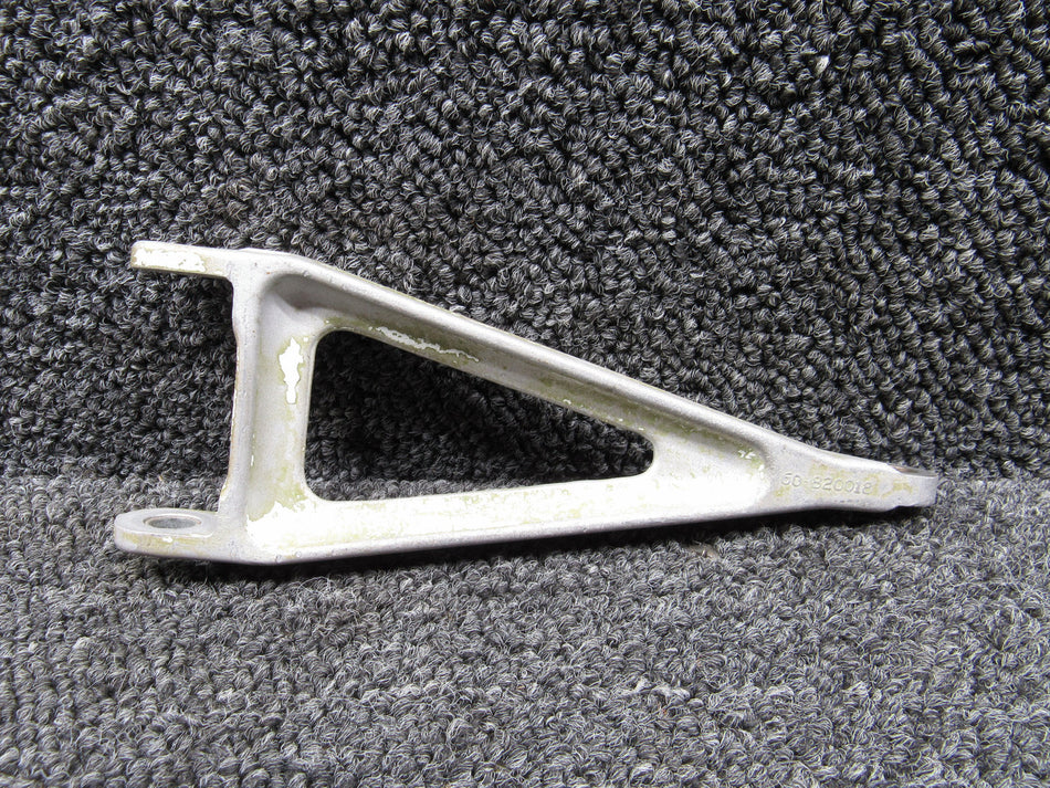 60-820018 Beech Upper Nose Gear Torque Knee Link