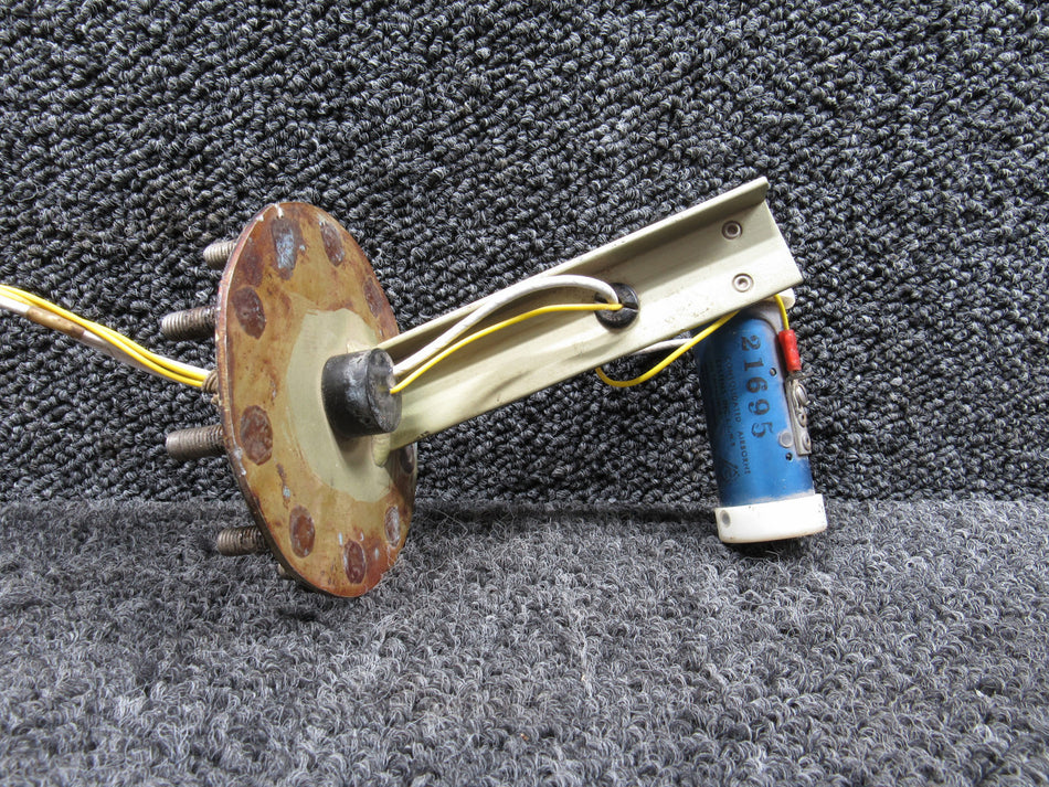 PAA700-13 (Alt: 9910082-8) Consolidated Airborne Fuel Probe with Mount Outboard