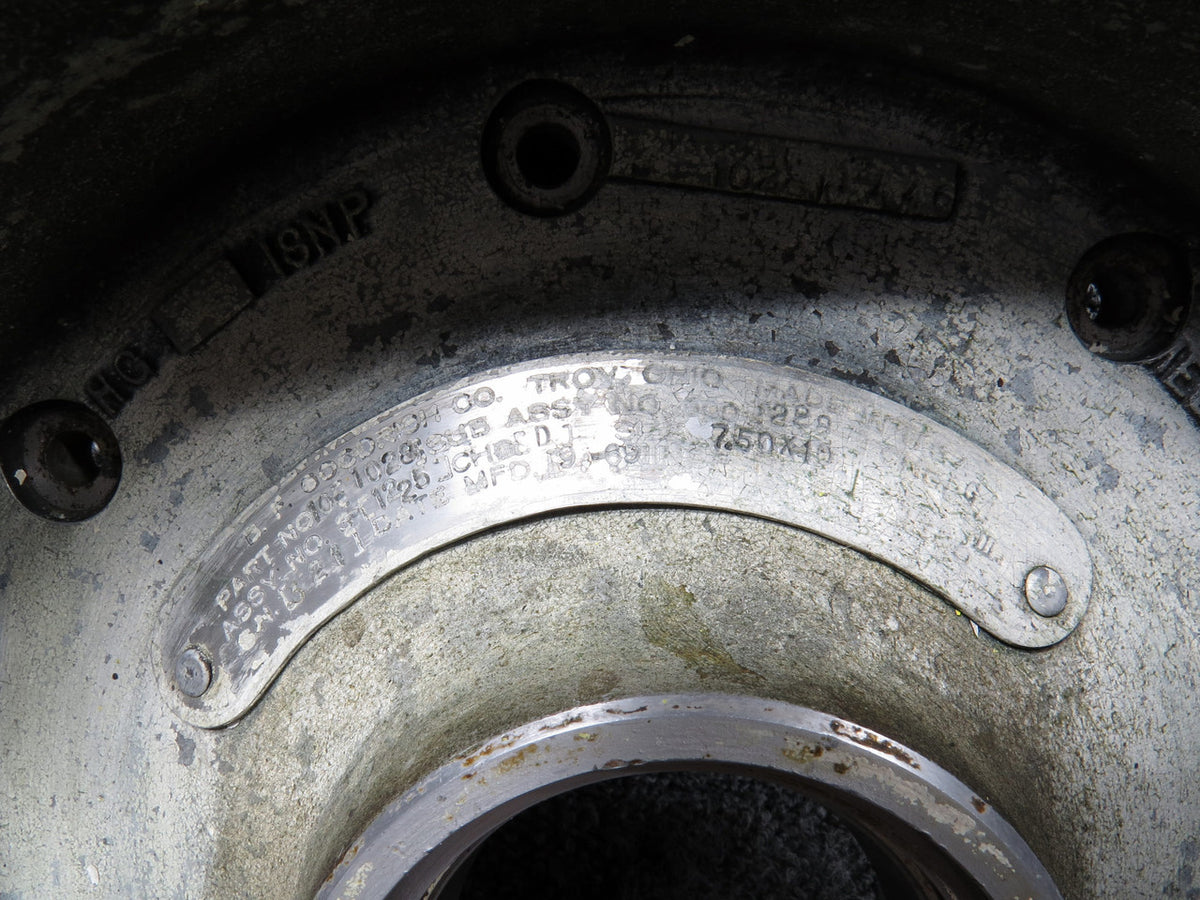 MO040626JB-15BS