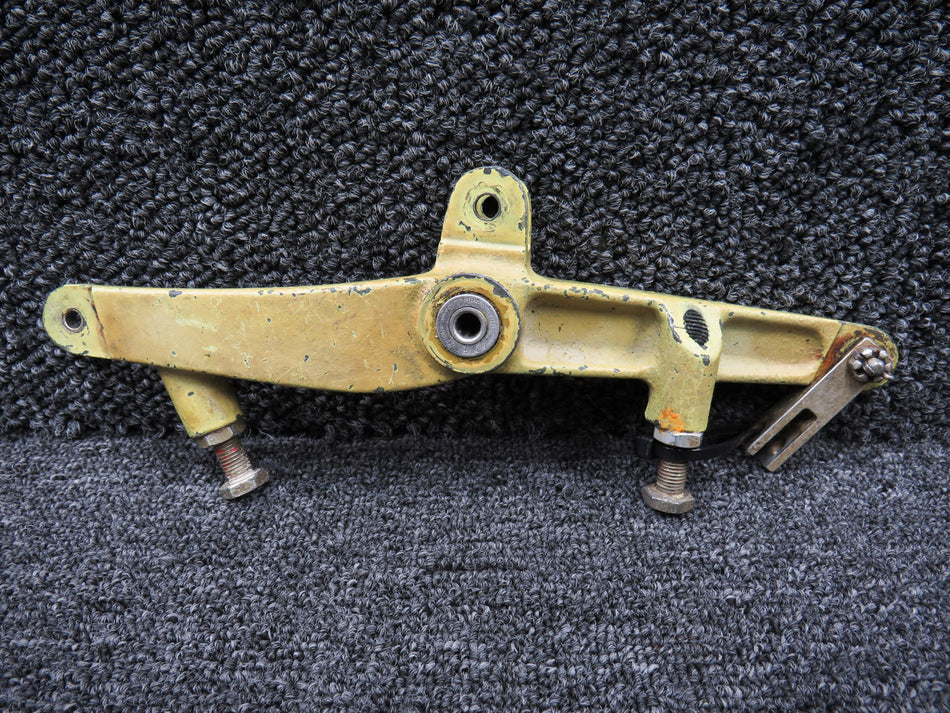35-521158-16 (Cast: 35-521158-8) Beechcraft Aileron Bellcrank RH
