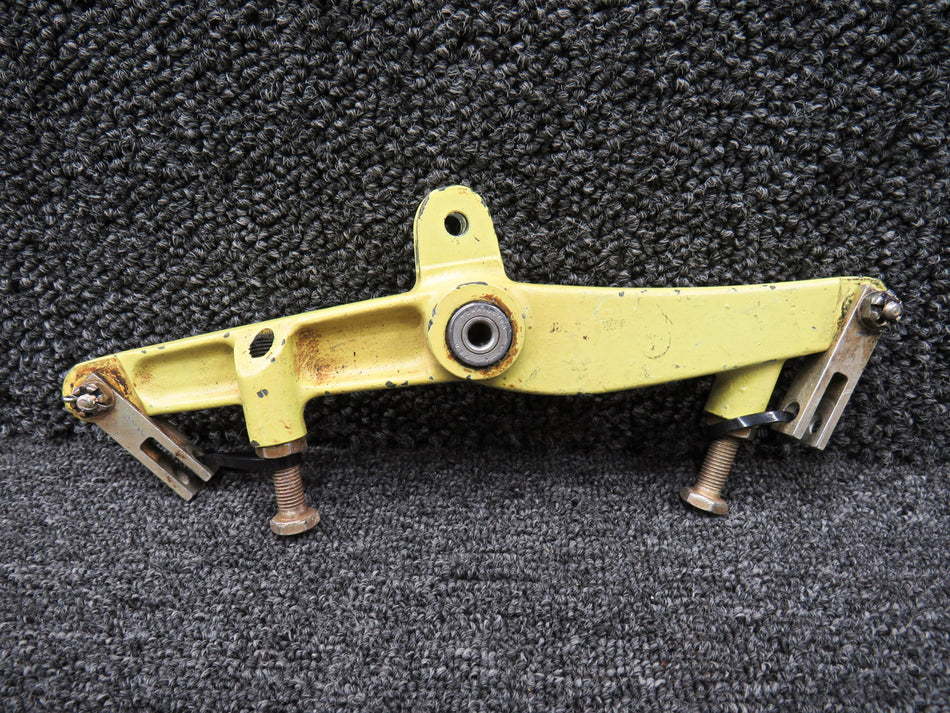 35-521158-15 (Cast: 35-521158-7) Beechcraft Aileron Bellcrank LH