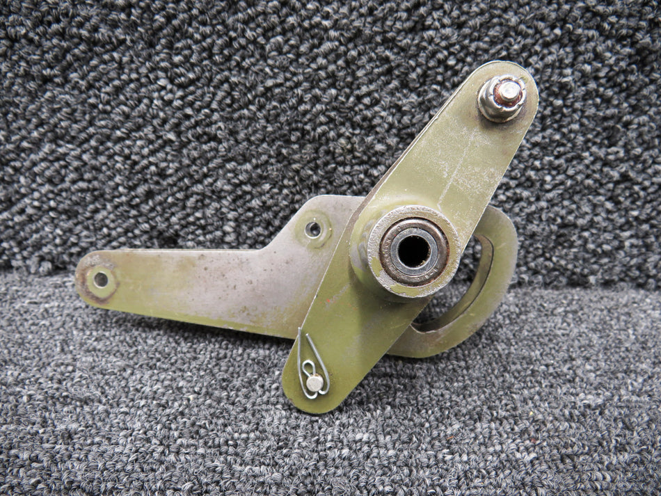 0760703-2 Cessna 182Q Aileron Bellcrank RH