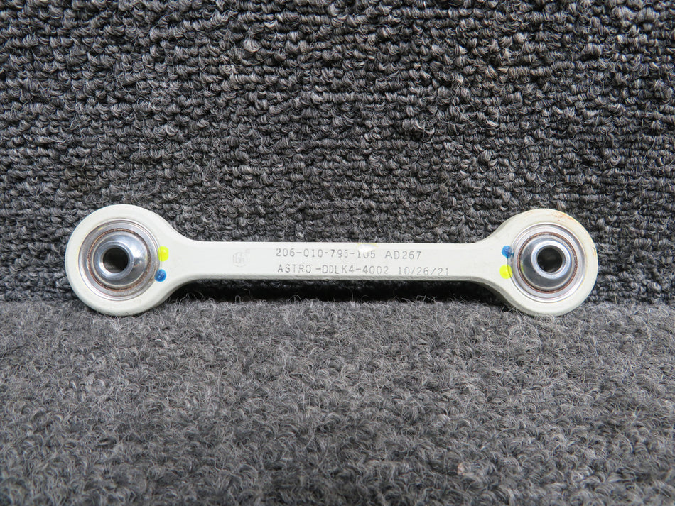 206-010-795-105 Bell 505 Pitch Link Assembly